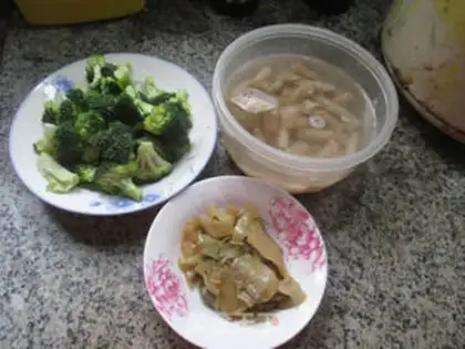 Make Squeeze the vegetables, broccoli and beans step 0
