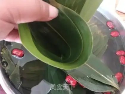 Make "Red dates of rice." step 3