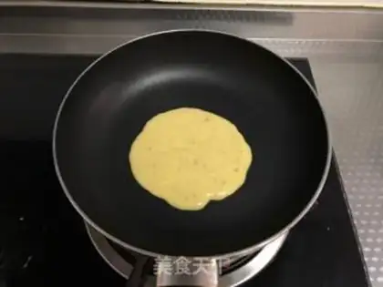 Make Banana omelet step 6