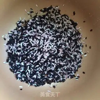 Make Black rice congee step 2