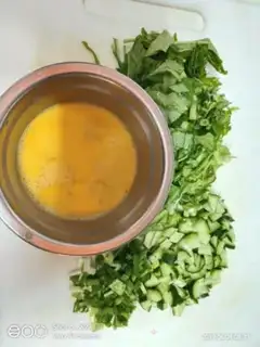 Make Vegetable egg fried rice step 0