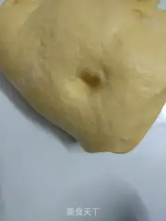 Make Rose buns step 2