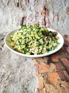 Make Vegetable egg fried rice step 7
