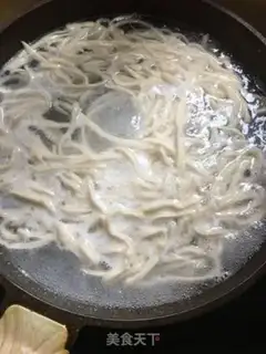 Make Beef tomato egg paste step 12