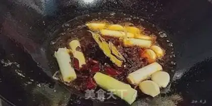 Make Spicy lobster step 4