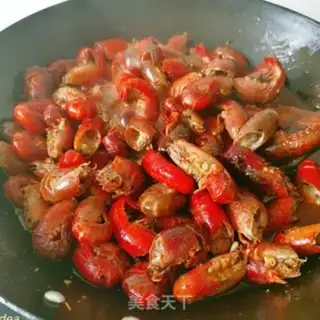 Make Spicy lobster step 8