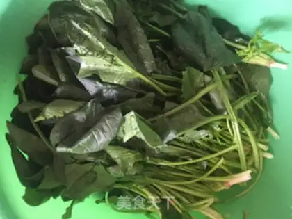 Make Garlic and spinach step 0