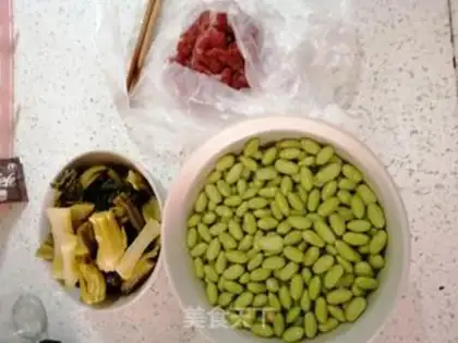 Make Sour beef beans step 0