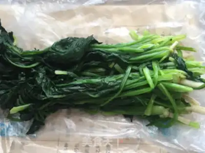 Make Garlic and spinach step 6