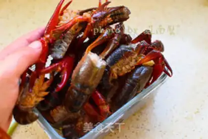 Make Garlic lobster step 5