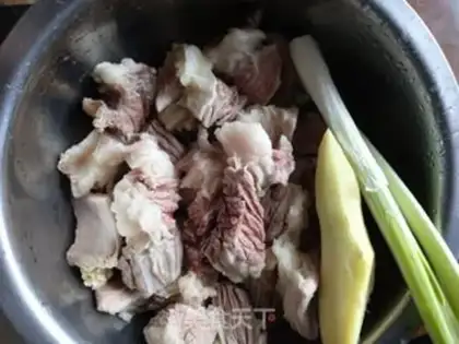 Make Tomato potato soup step 0