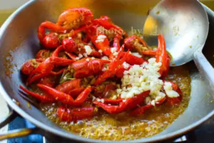 Make Garlic lobster step 11