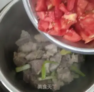Make Tomato potato soup step 2