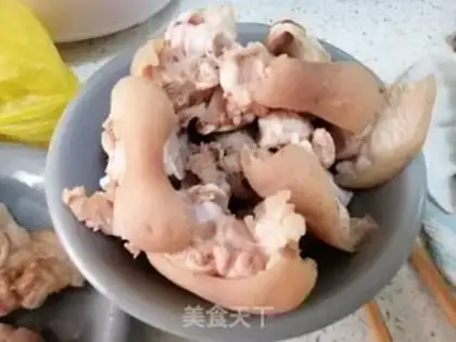 Make Sweet peanut hoof step 2
