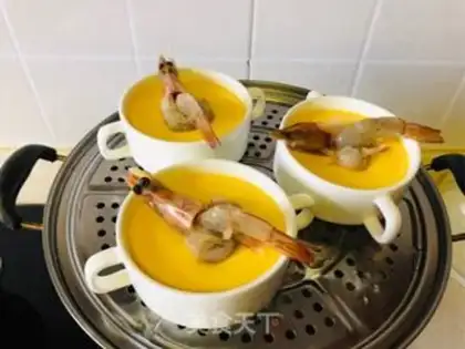 Make Butterfly shrimp steamed eggs step 15