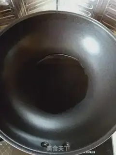 Make Egg fried rice step 1