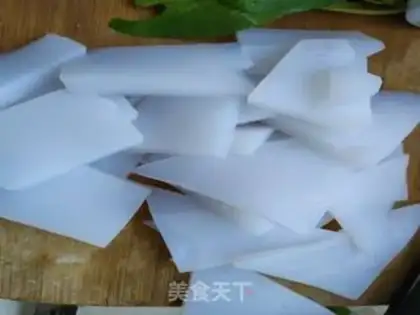 Make Frozen powder with mushroom sauce step 1