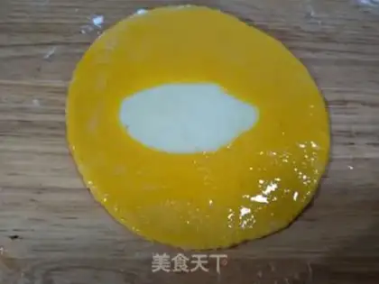 Make Pumpkin cakes step 3