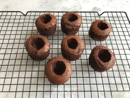 Make Chocolate cupcakes step 0
