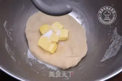 Make Red bean toast step 2