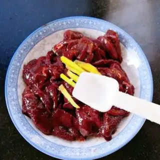Make Pepper onions for pork step 2