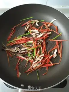 Make The green bean sprouts step 4