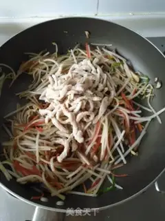 Make The green bean sprouts step 7