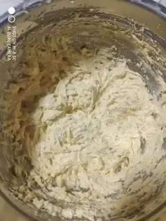 Make Banana chocolate cupcakes step 7