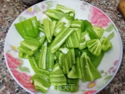 Make Sea peppers and eggs step 0