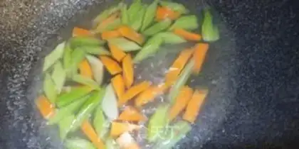 Make Celery peanuts step 2