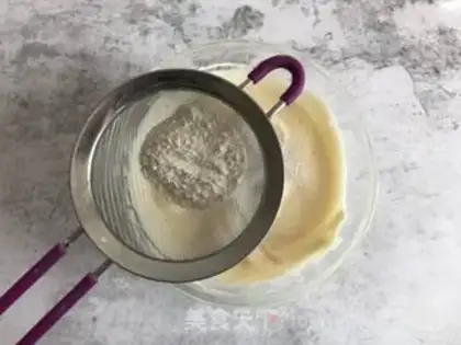 Make Coco cupcakes step 6