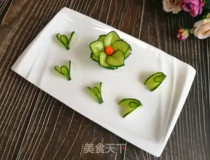 Make cucumber flowers step 8