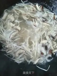 Make Double silver fish soup step 5