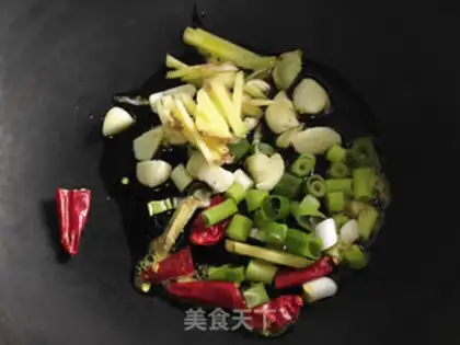 Make Spicy lobster step 3