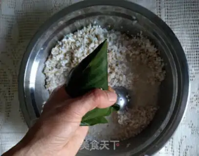 Make Quinoa honey dates step 12