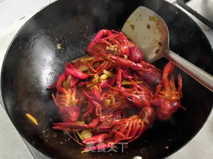 Make Spicy lobster step 7