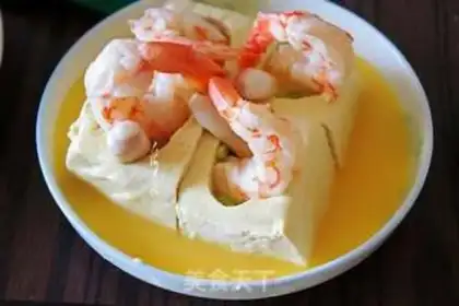 Make The pinetail shrimp scurryed with veggie eggs step 7
