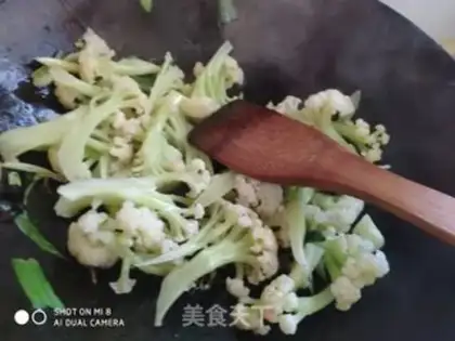 Make Sausage cut flowers step 5