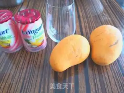 Make Mango yogurt cup step 0
