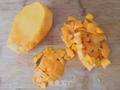 Make Mango yogurt cup step 1