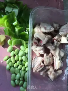 Make Pyramids, fried chickens step 2