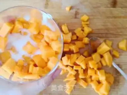 Make Mango yogurt cup step 4