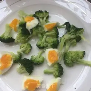 Make Potato egg salad step 14