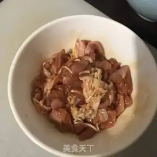Make Frozen chicken gravy step 4