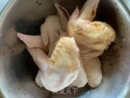 Make Roasted chicken wings step 1