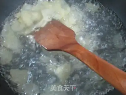 Make Garlic potato chips step 3