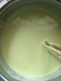 Make Celery-juice pancakes step 2