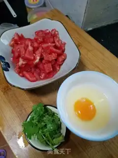 Make Tomato egg soup step 1