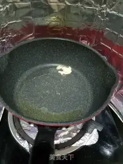 Make Tomato egg soup step 2