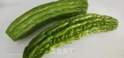Make A cold, bitter melon step 0